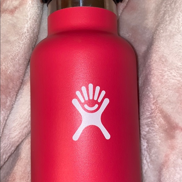 Pink Hydro Flask - Picture 3 of 10